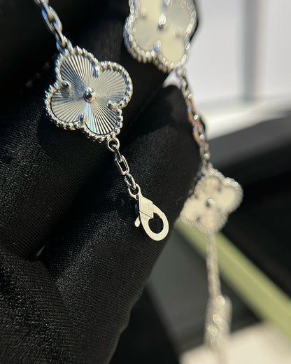 [LuxJewelry]CLOVER SILVER 5 MOTIFS BRACELET